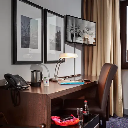 Hotel Cabinn Vejle מלון 2*