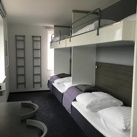 호텔 Hotel Cabinn Vejle