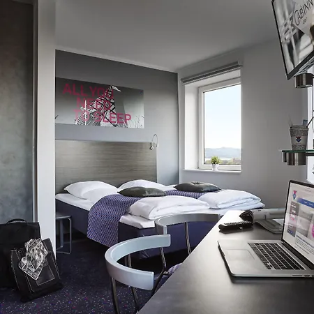 Hotel Cabinn Vejle מלון 2*