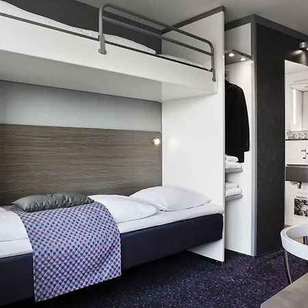 מלון Hotel Cabinn Vejle וייל