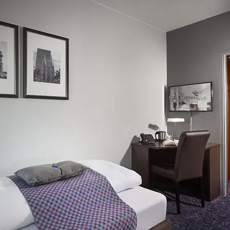 Hotel Cabinn Vejle فايل