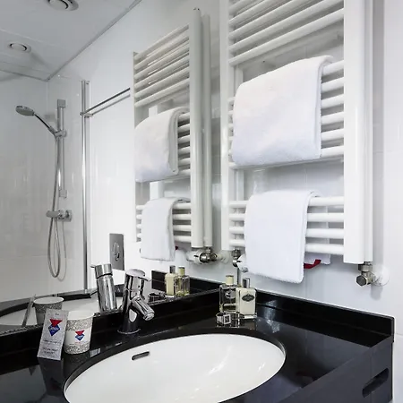 فندق Hotel Cabinn Vejle 2*