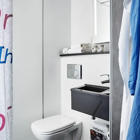 Hotel Cabinn Vejle Отель Вайле