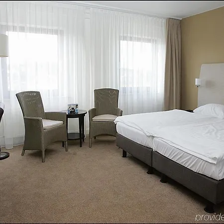 Hotel Cabinn Vejle מלון 2*